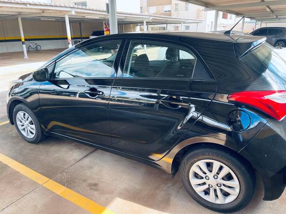 HYUNDAI HB20 1.6 COMFORT PLUS 16V FLEX 4P MANUAL HYUNDAI HB20 1.6 COMFORT PLUS 16V FLEX 4P MANUAL